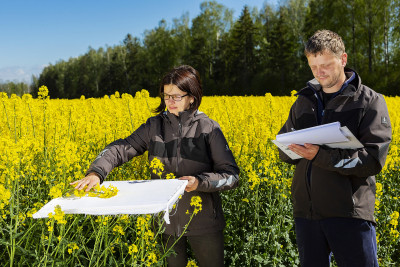 Field research equipment and experimental trial plots